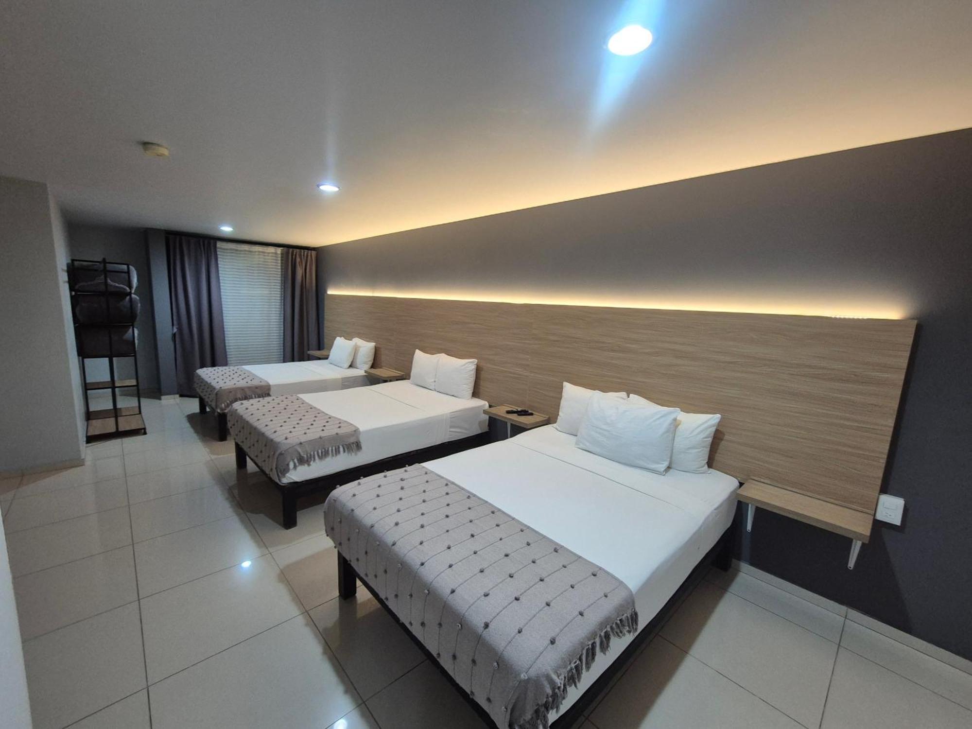Hotel Casa Galeana Centro Con Estacionamiento Privado Aguascalientes Bagian luar foto